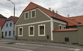 Pražská 116/II
